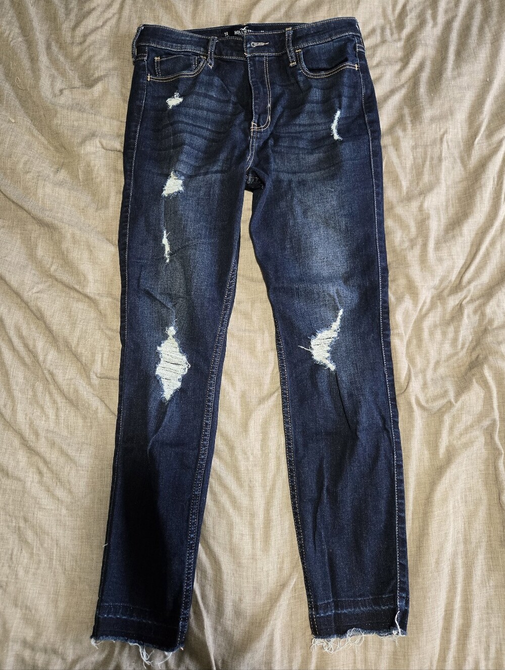 Hollister High Rise Crop Super Skinny Jeans